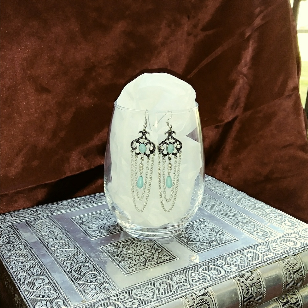 Earrings - Picture 2 of 2